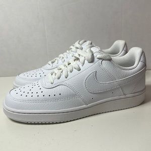 Nike, NIB Women’s Nike Court Vision Low white sneakers. Size 7